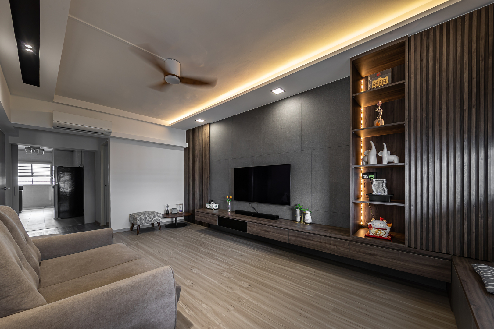 Posh living interior design review
