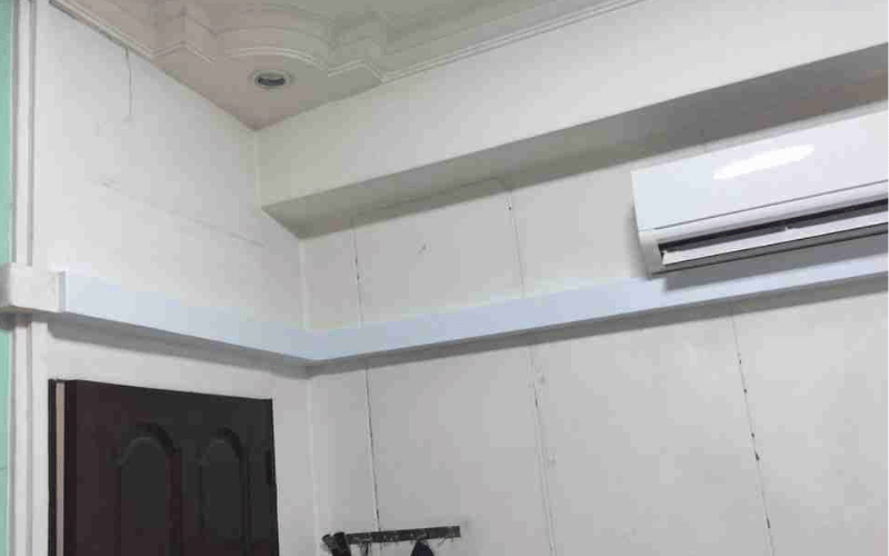 Installing Airconditioners